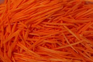 Penne ganz simpel mit Karotten und Paprika